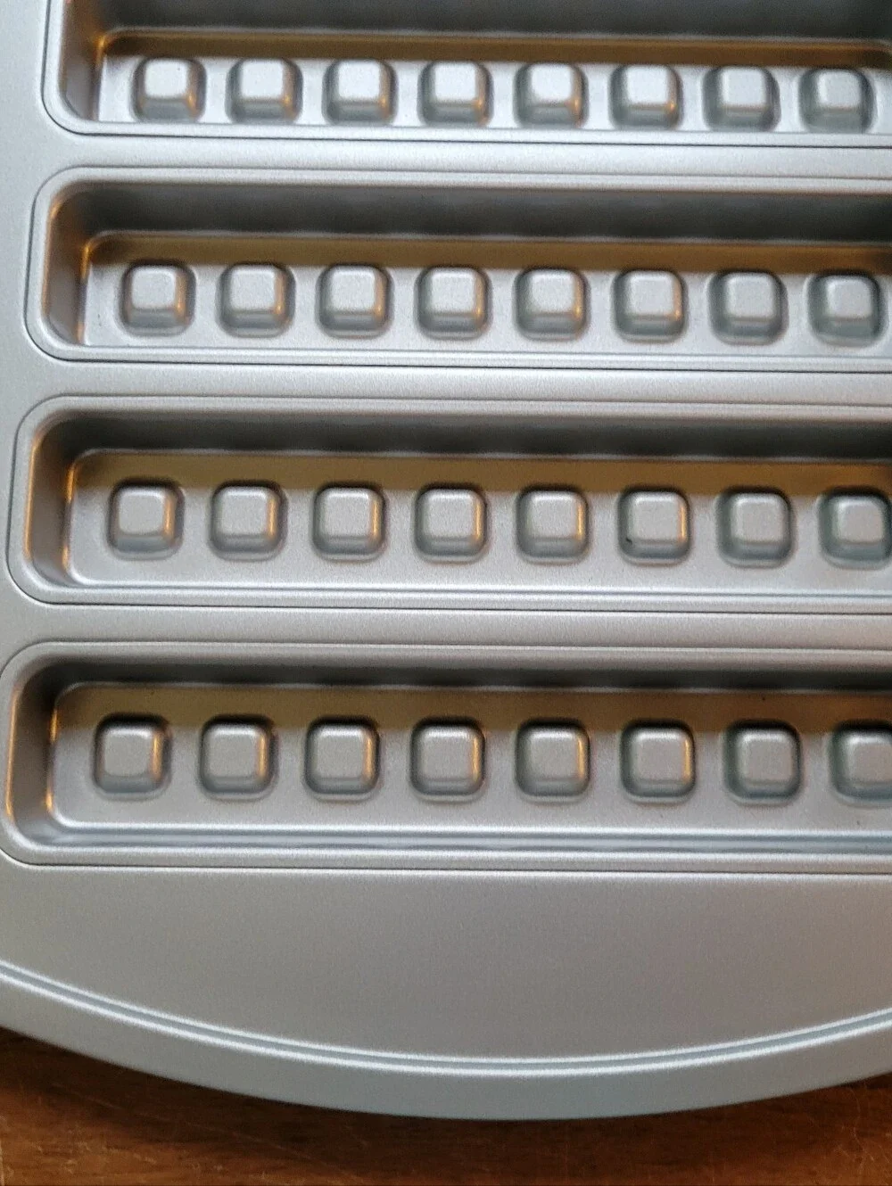 New Pampered Chef Waffle Stick Pan #100018 Non Stick coating
